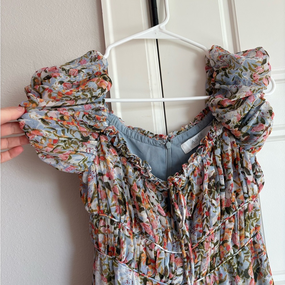 Astr Floral Ruffle Maxi Dress - Picture 4 of 5